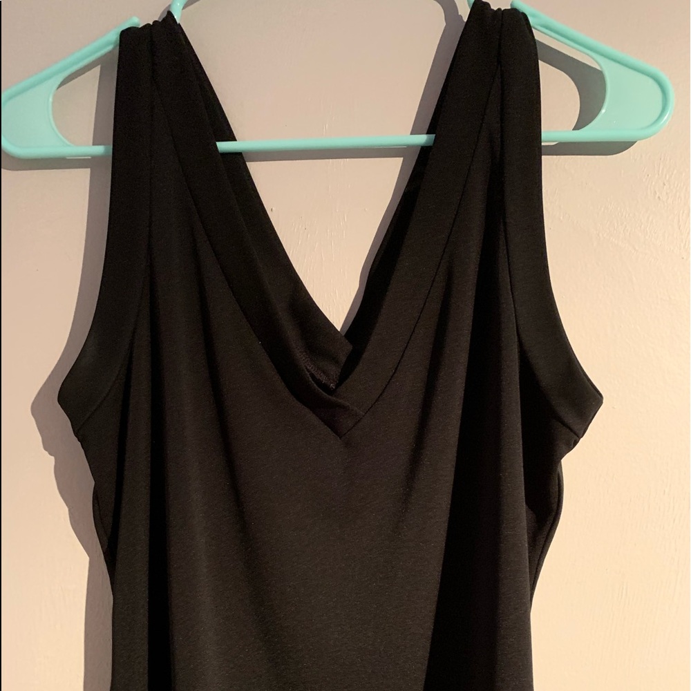 Sigrid Olsen V-Neck💗